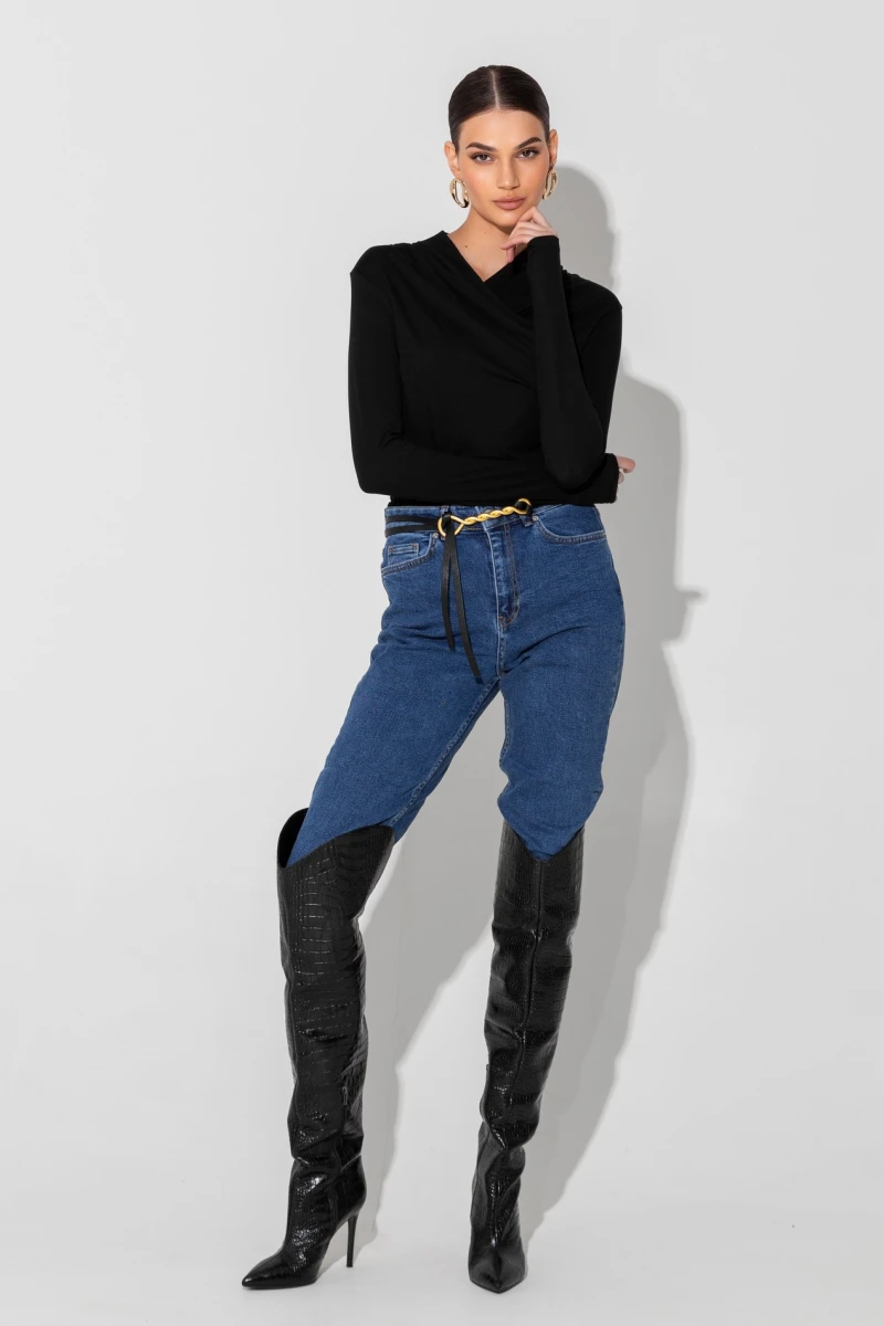 Black long sleeve with gathers