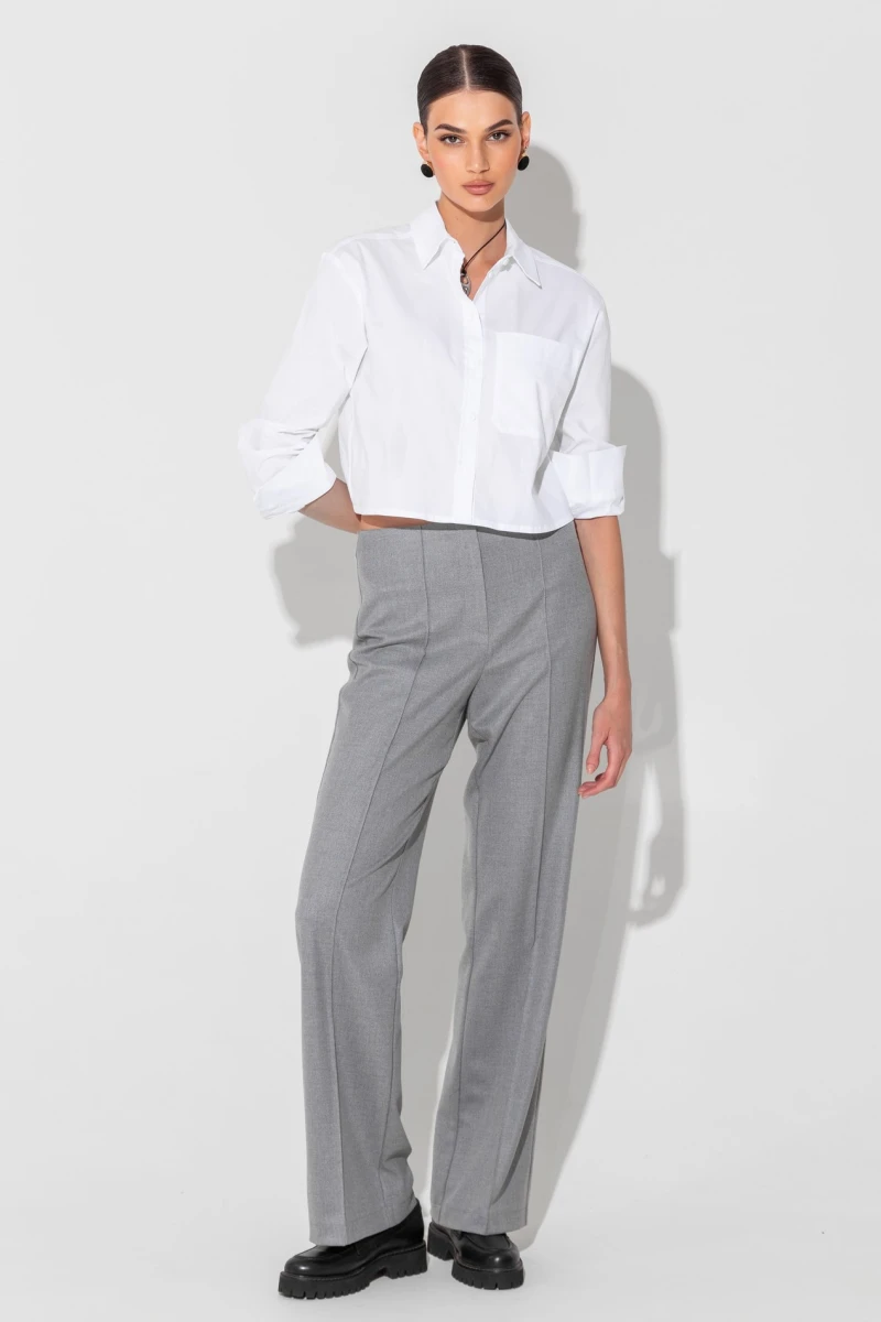 Cropped white shirt