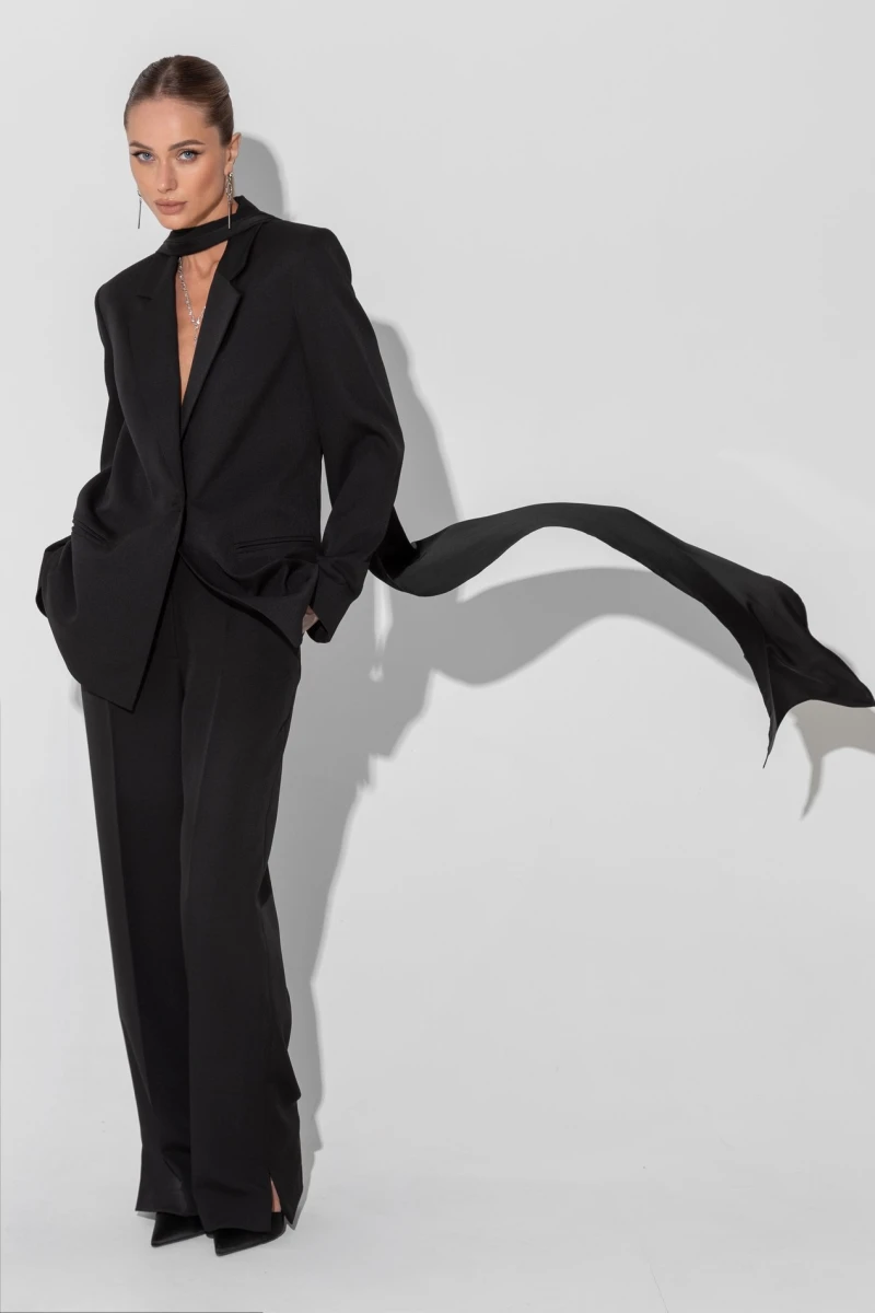 Black trousers with slits