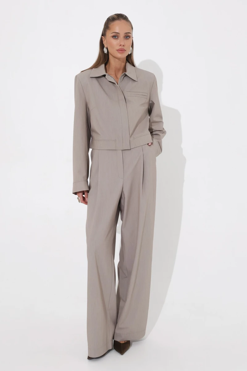 Beige jacket in suiting fabric 