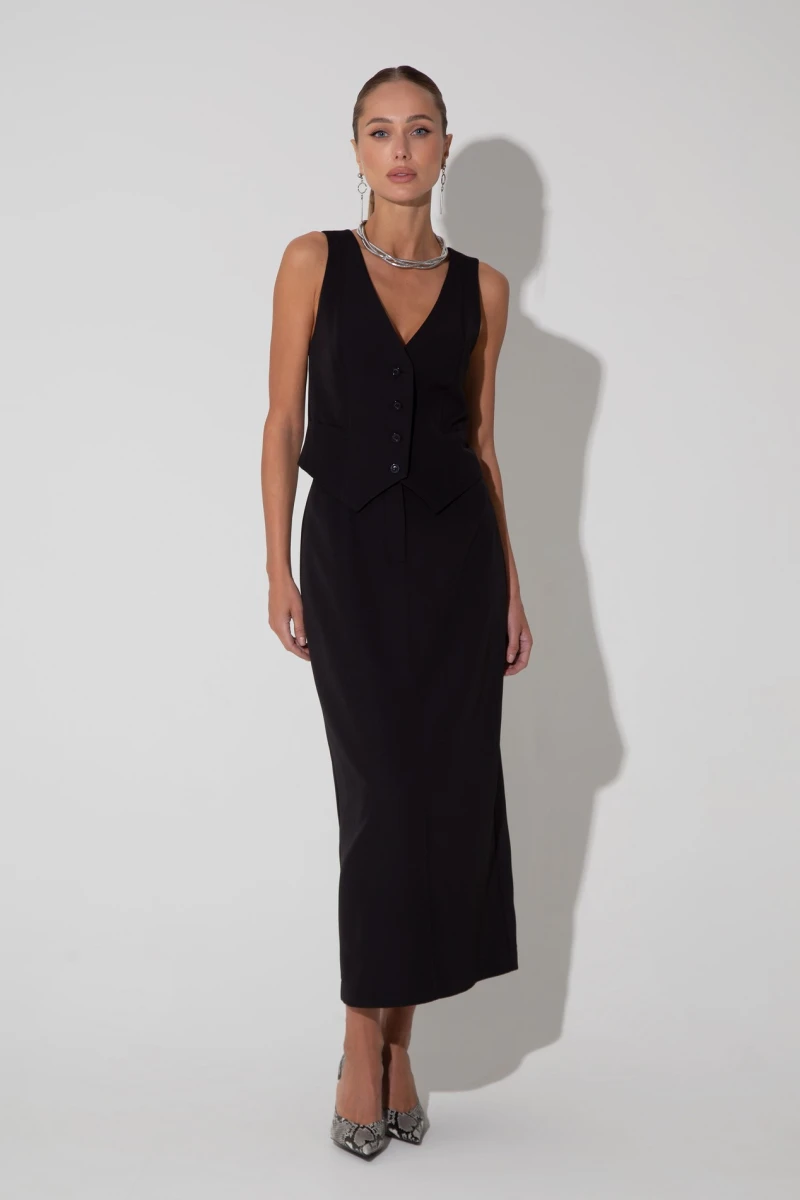 Black midi skirt with slit