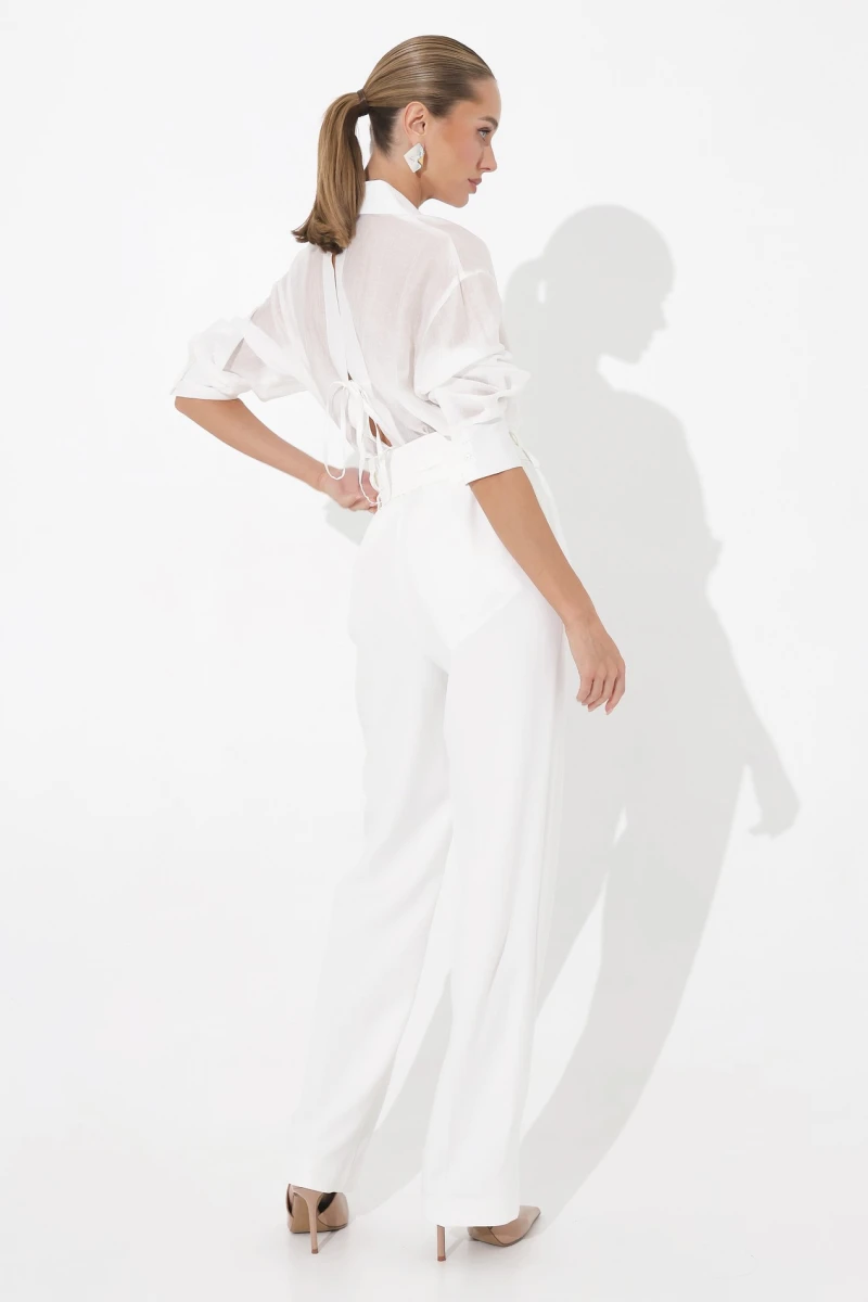 Trousers with a skirt milky
