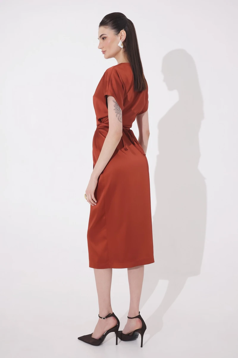 Cinnamon midi dress