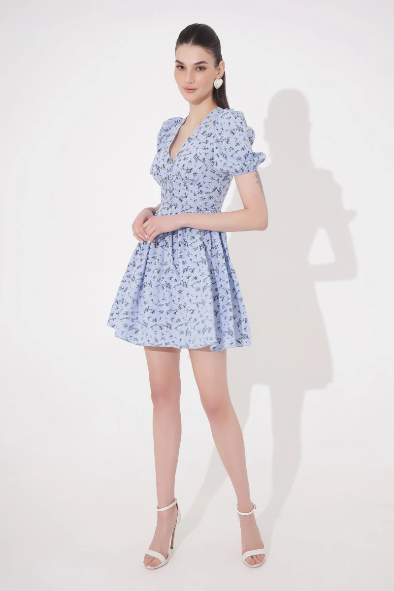 Mini dress with floral print on blue