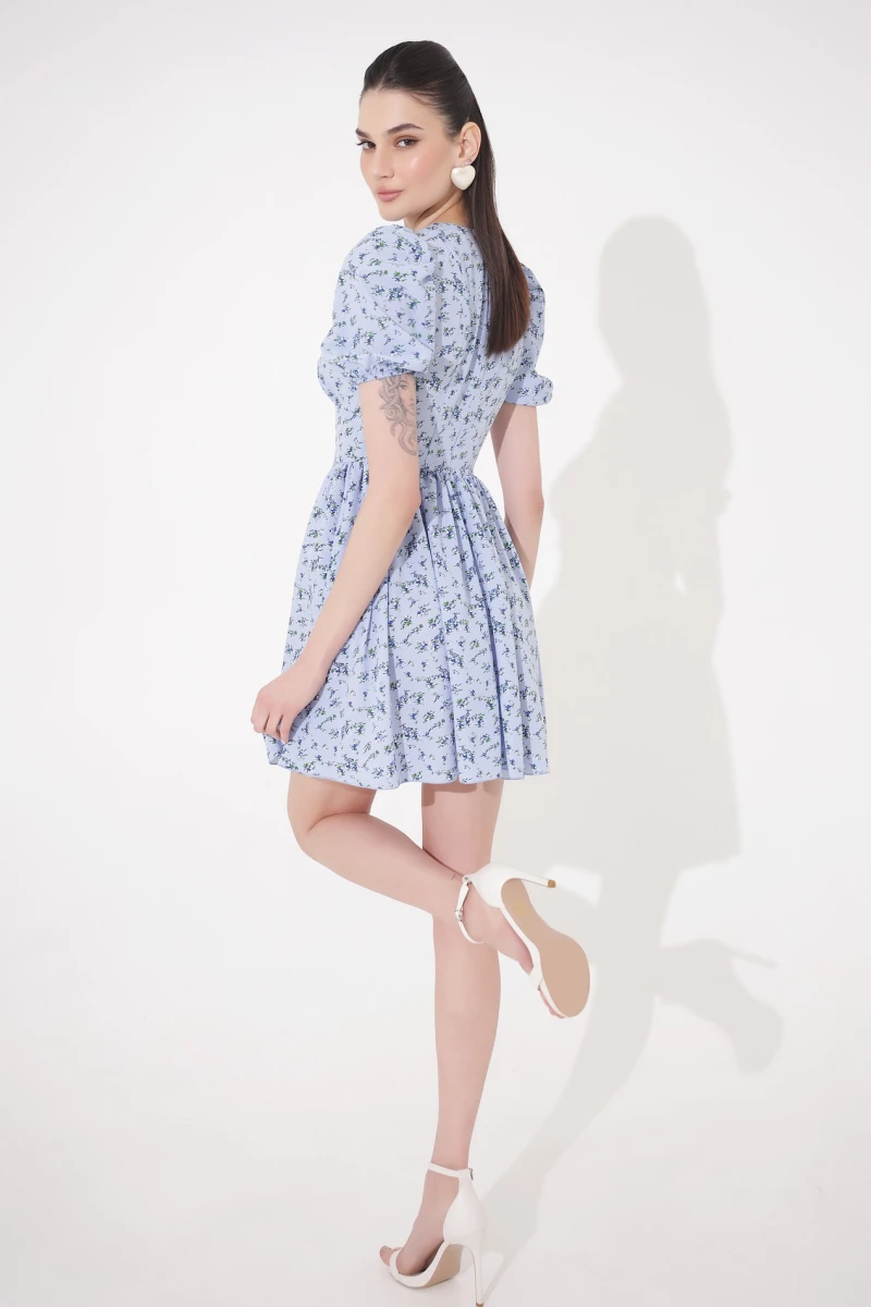 Mini dress with floral print on blue