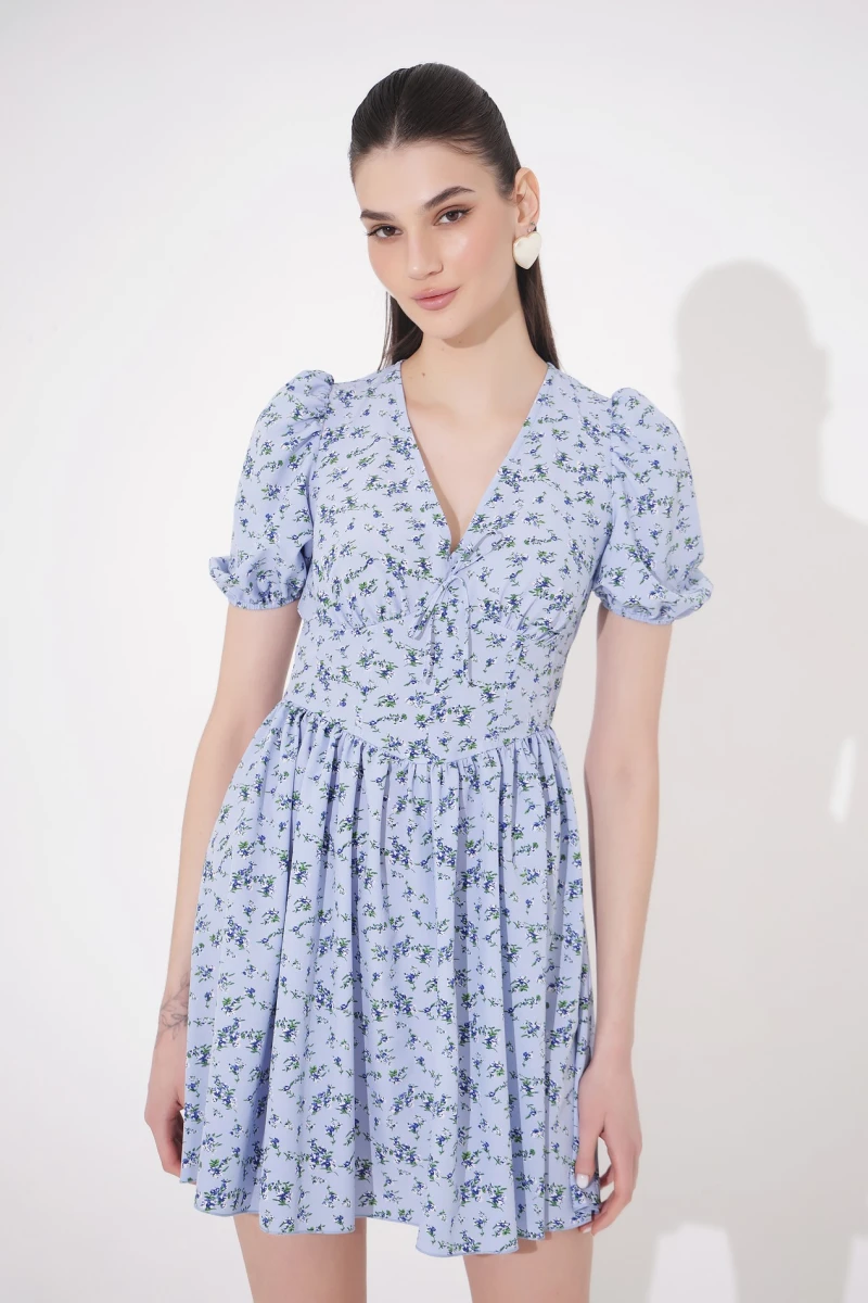 Mini dress with floral print on blue