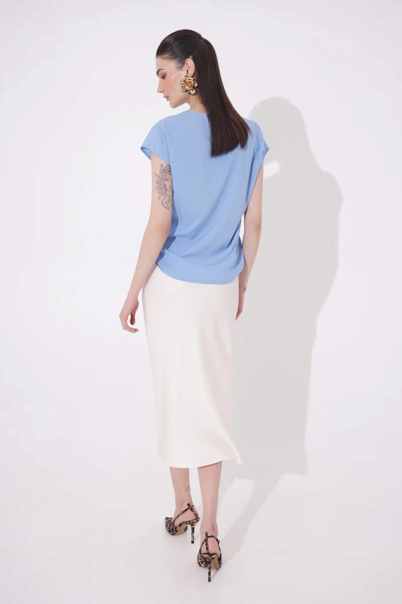 Light blue short-sleeved blouse