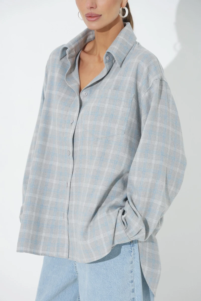 Light gray oversize shirt