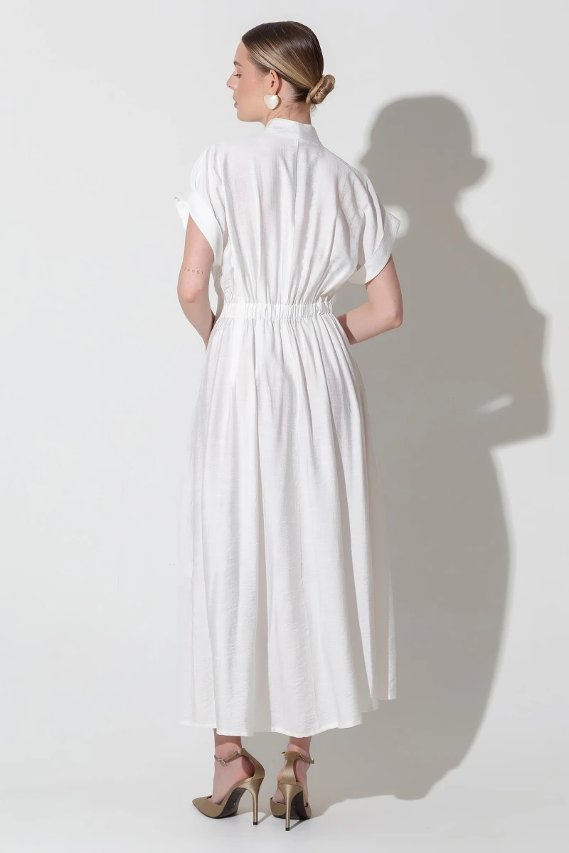 Milk dress with pleats