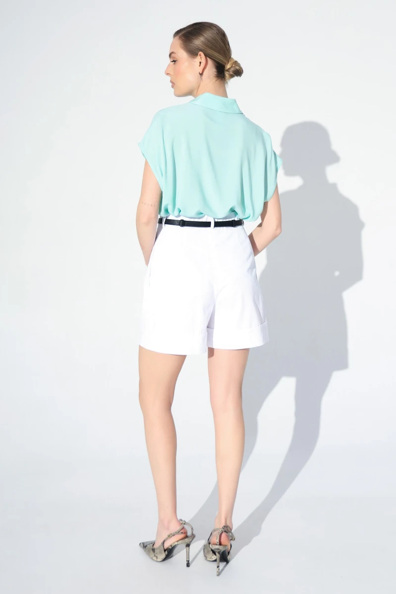 Short-sleeved blouse mint 
