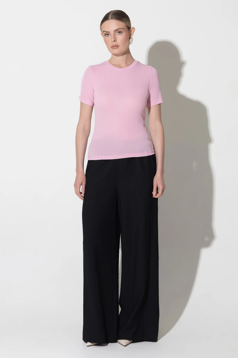Pink ribbed T-shirt