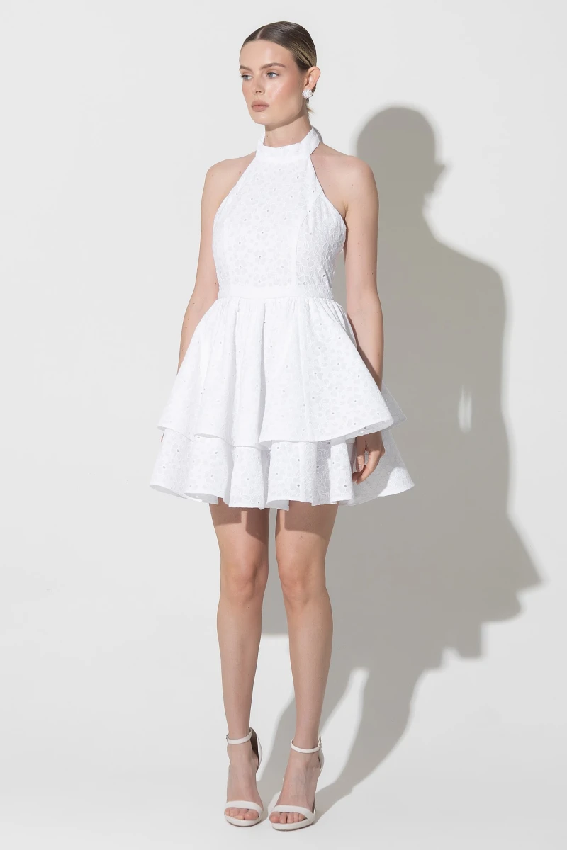 Mini dress embroidered flowers on white