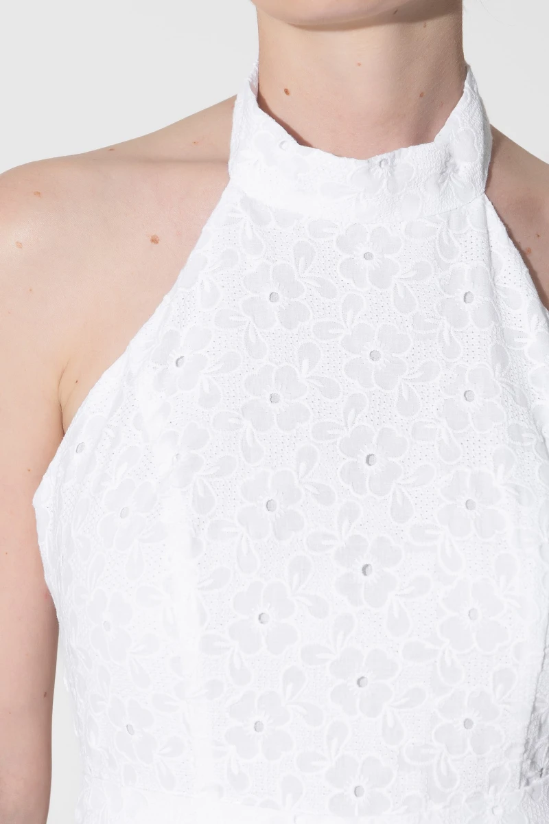 Mini dress embroidered flowers on white
