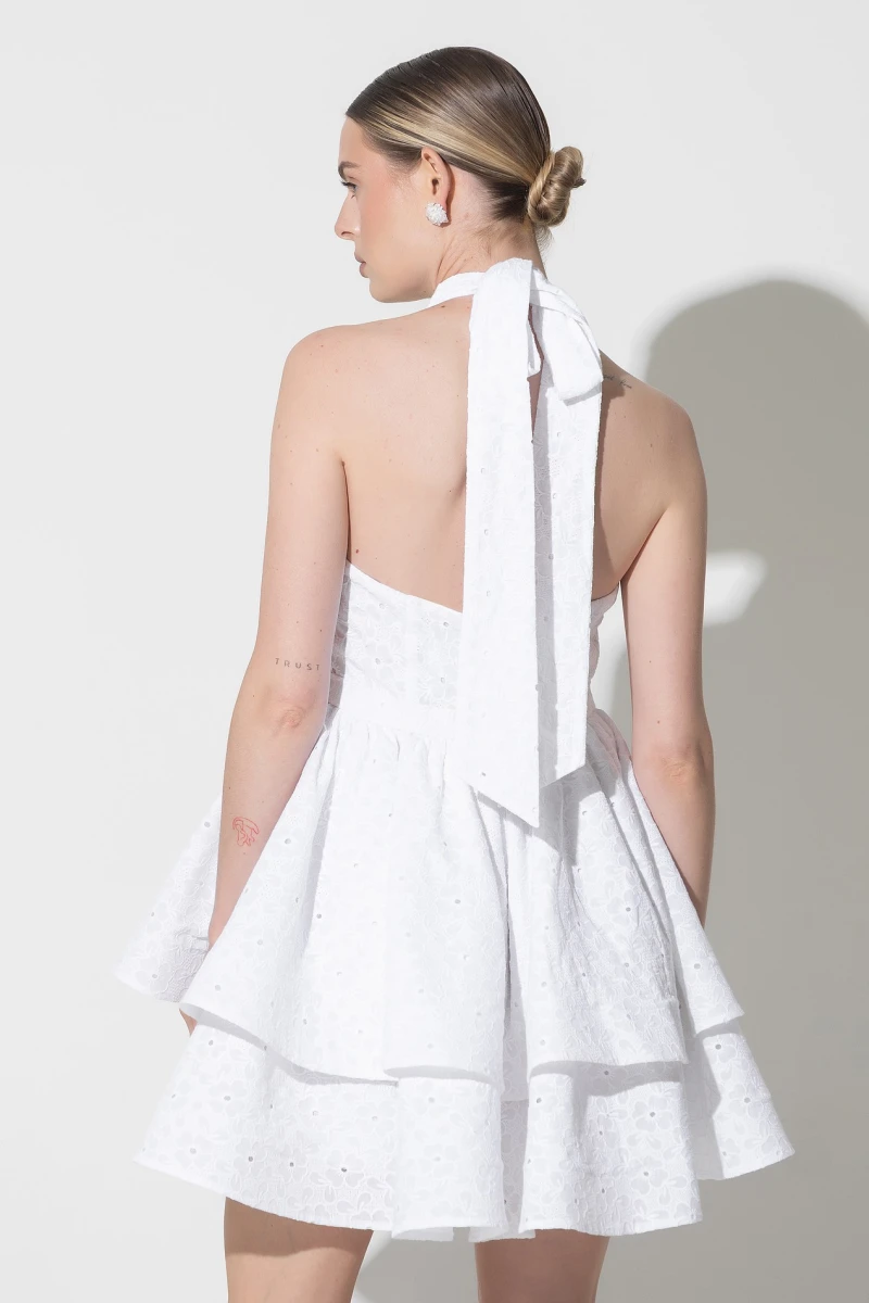 Mini dress embroidered flowers on white