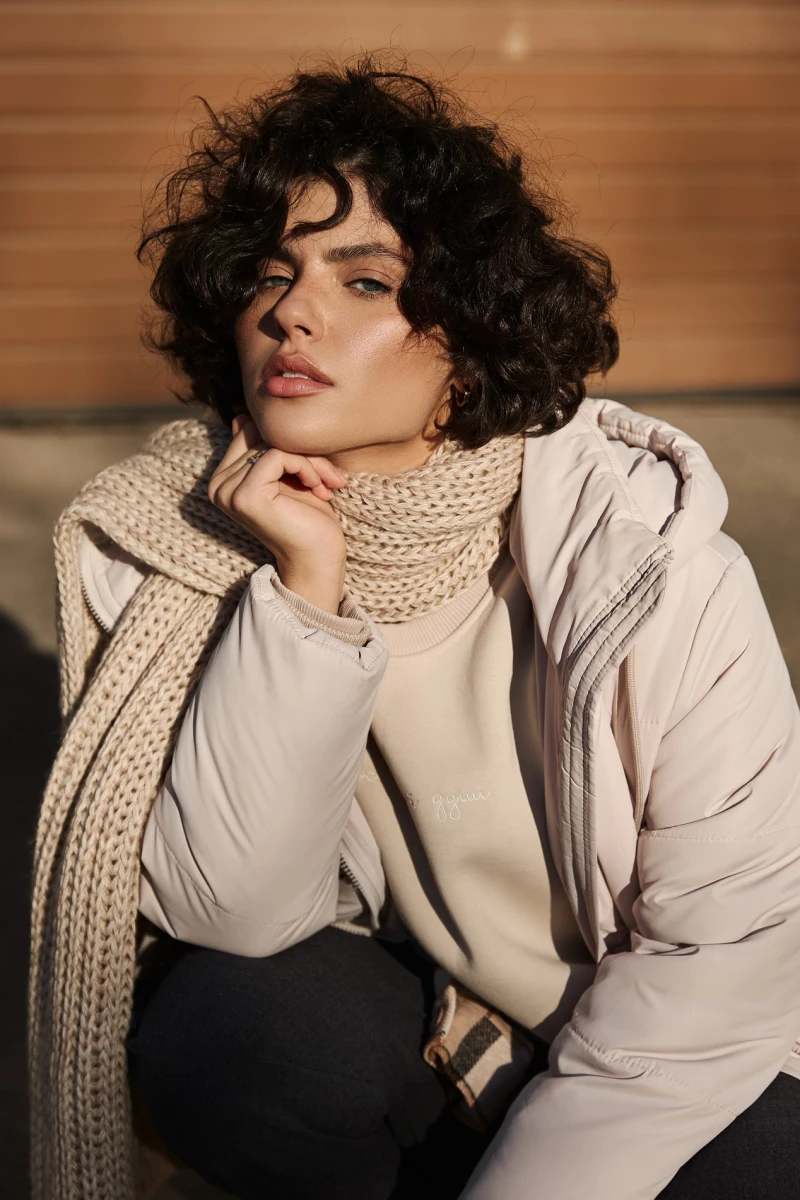 Beige knitted scarf 40*190 cm