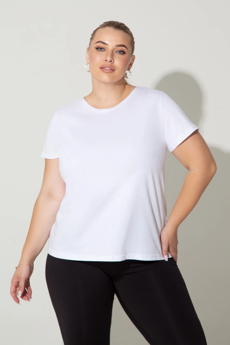 Milk knitted T-shirt large size