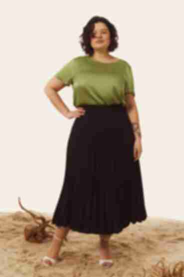 Black midi skirt made of suiting fabric plus size