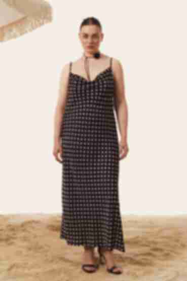 Платье-комбинация миди с разрезом искусственный шелк молочные горохи на черном большой размер