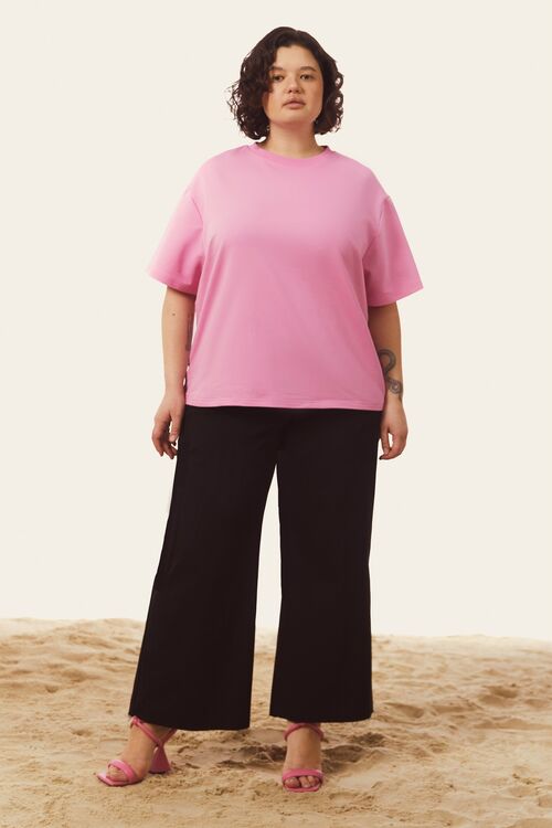 Pink knitted oversize T-shirt plus size