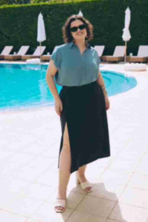 Skirt with midi soft blue slit black large size