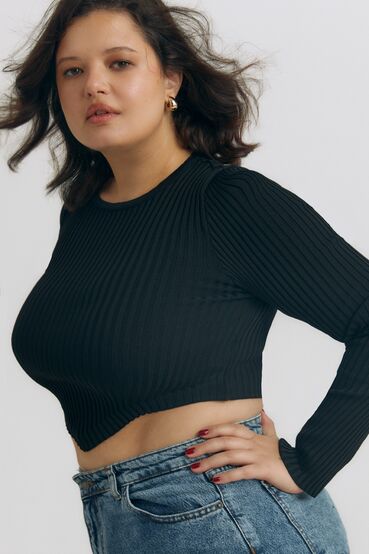 Long sleeve knitted cropped black plus size #2