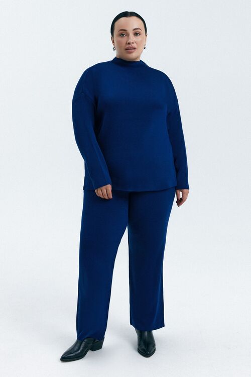 Navy blue knitted sweater suit with trousers plus size