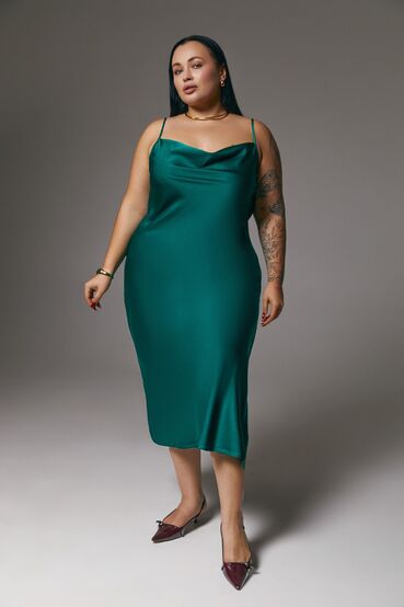 Emerald midi dress with a slit faux silk dress plus size #2