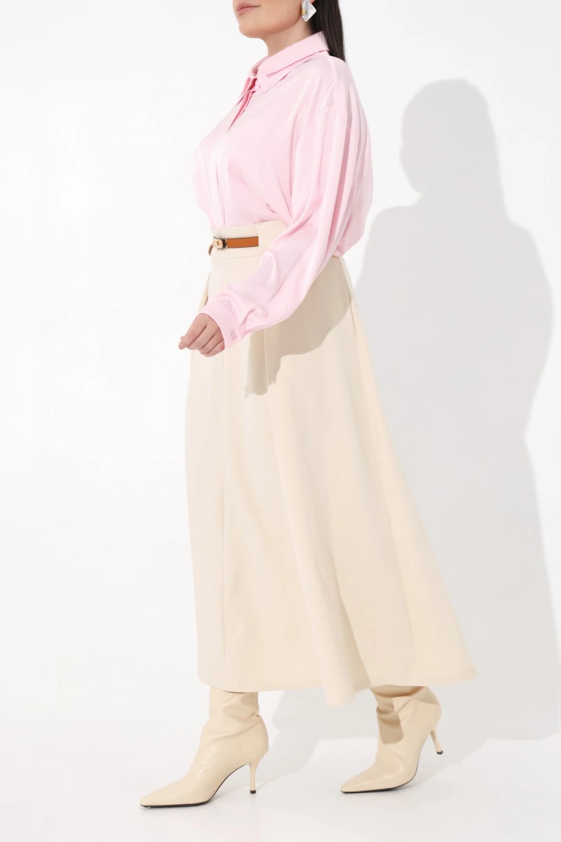 Skirt with pleats cream plus size