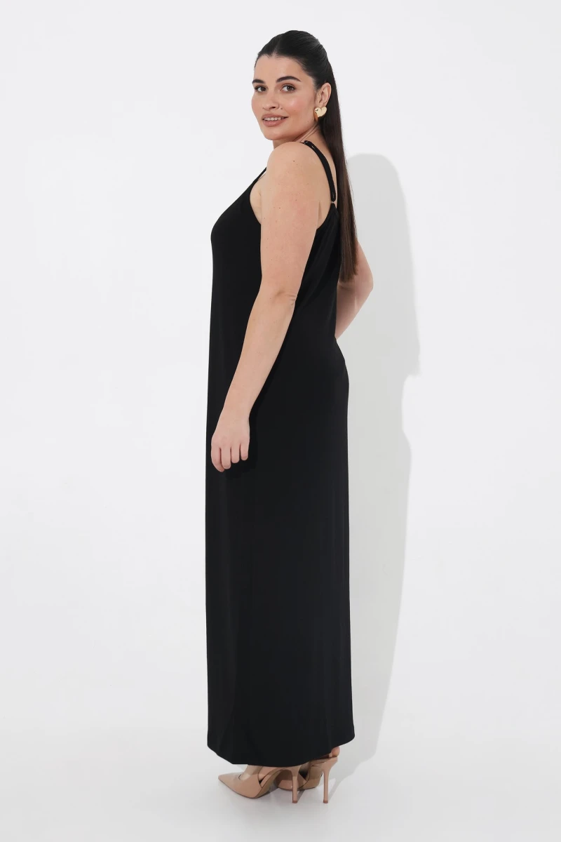 Maxi dress black plus size