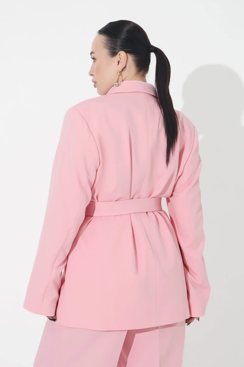 Жакет розовый с поясом большой размер