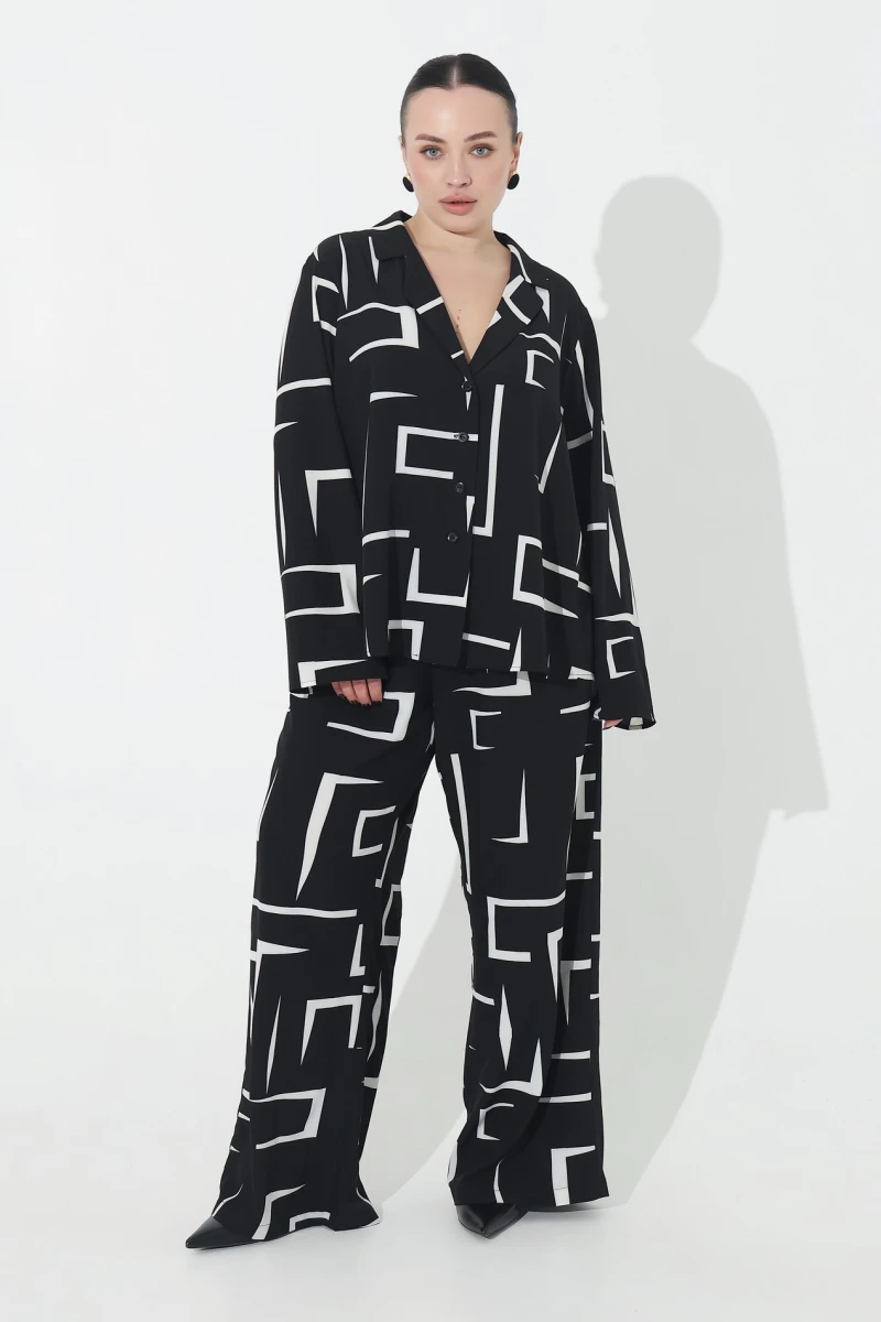 Milk print suit on black plus size