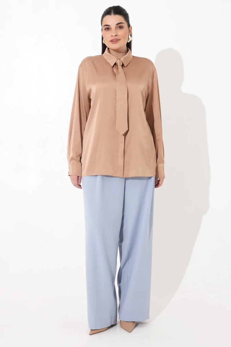 Blouse with tie camel plus size