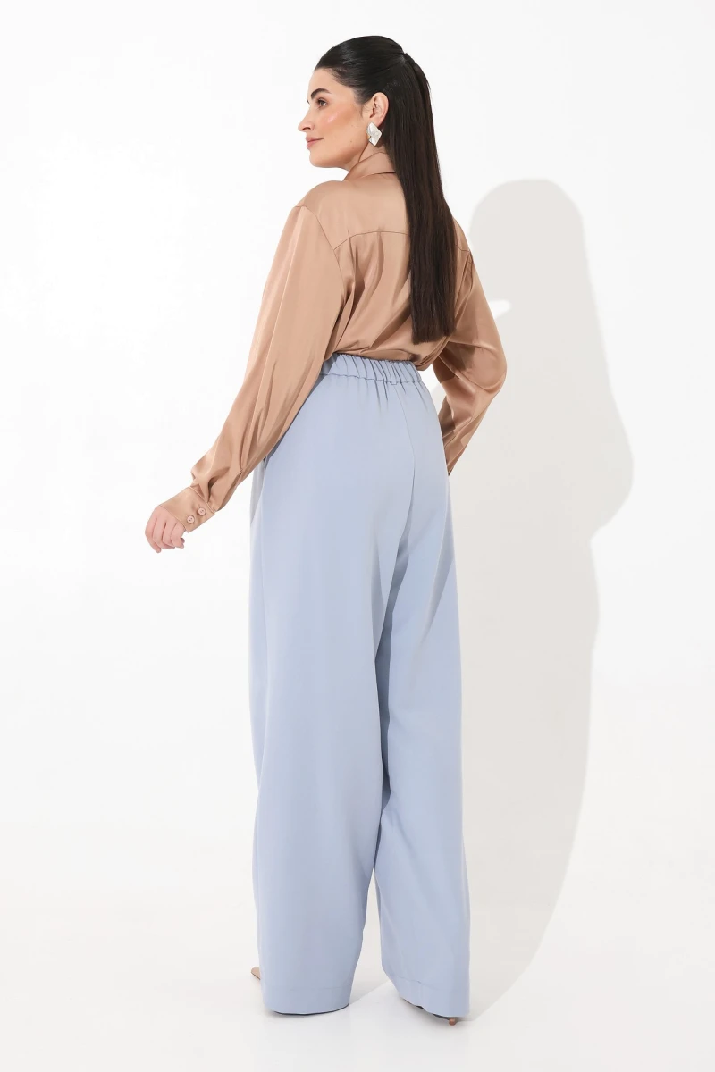Blouse with tie camel plus size