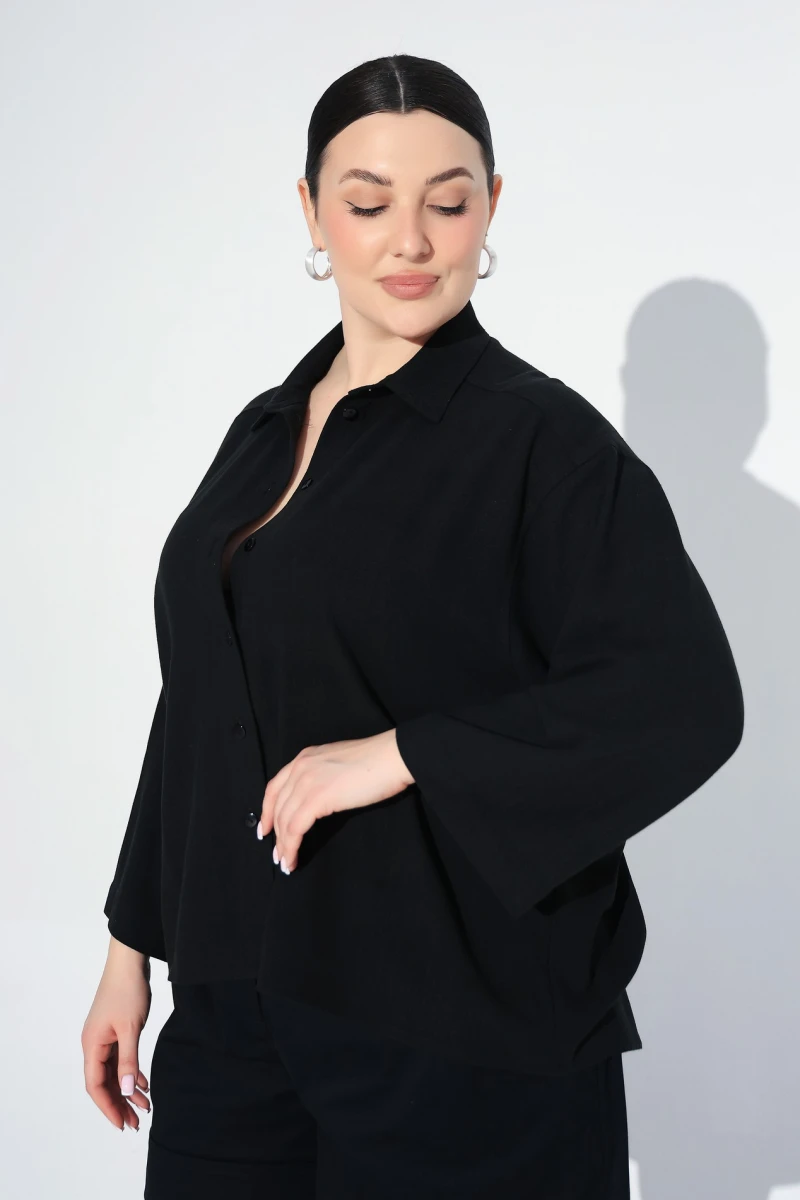 Чорна сорочка з льону великий розмір
