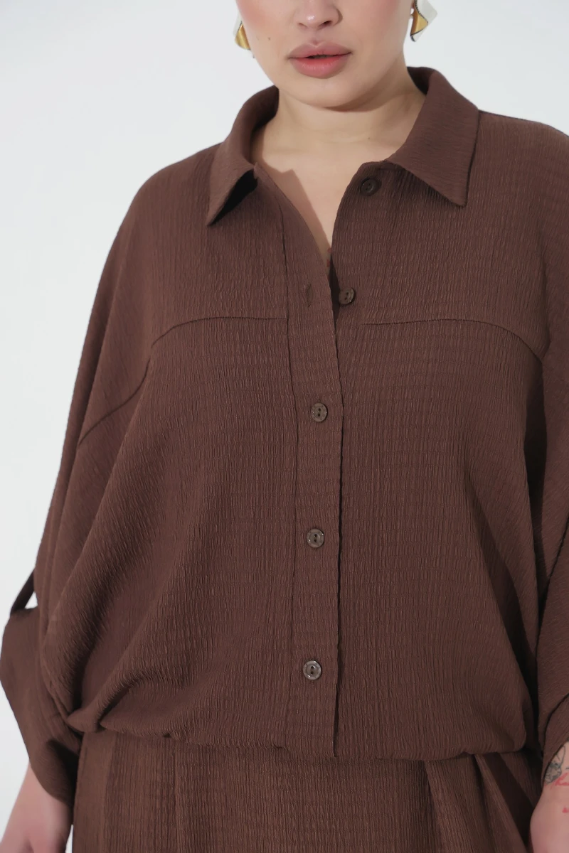 Chocolate shirt plus size