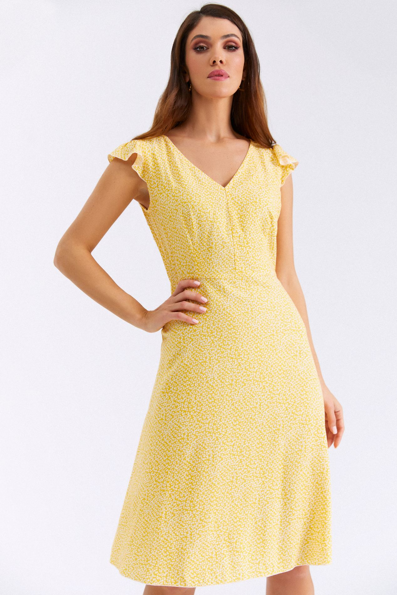

Жовта сукня з короткими рукавами в польові квіти, 012492