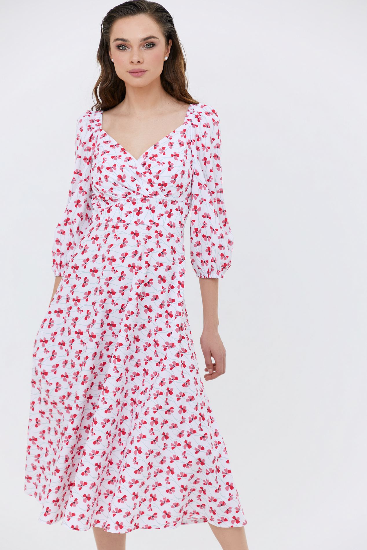 

Сукня на затин міді софт авторський принт червоні квіти на молочному, 013542