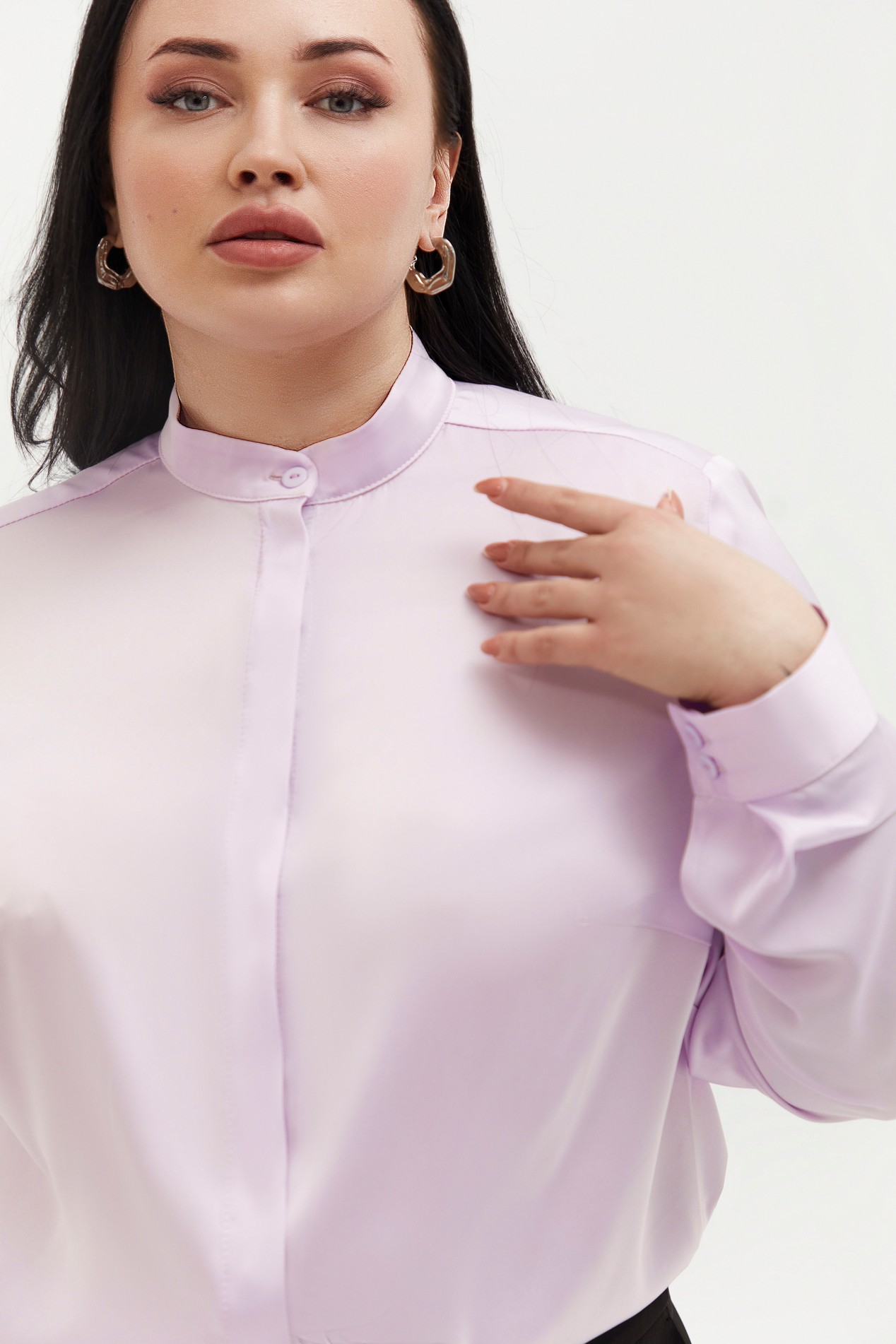 High neck clearance blouse plus size