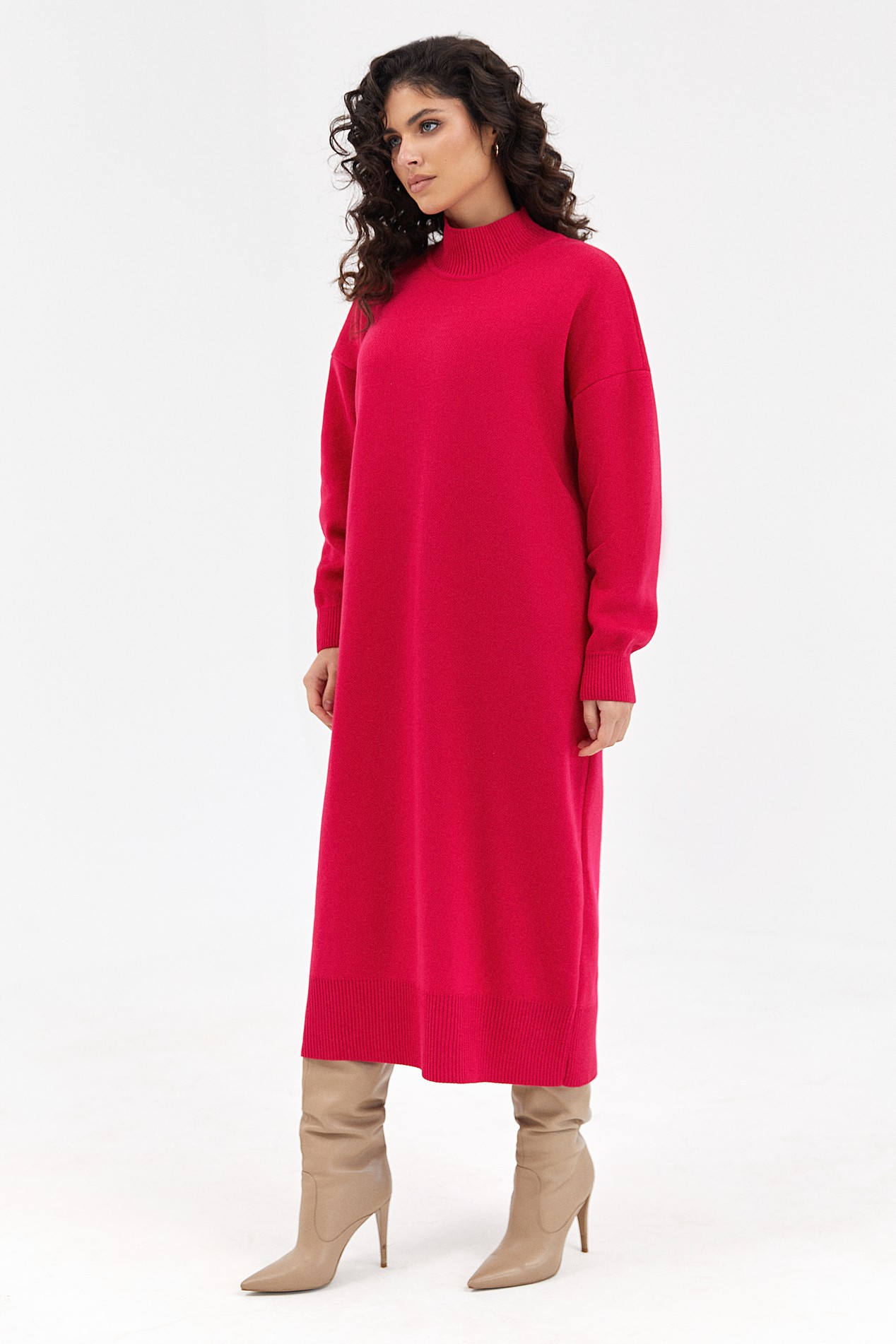 Crimson best sale dress casual