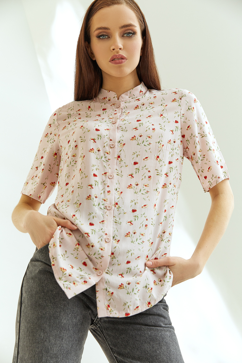 

Жіноча блуза з коротким рукавом принт весняні квіти на фрезовому, 09358